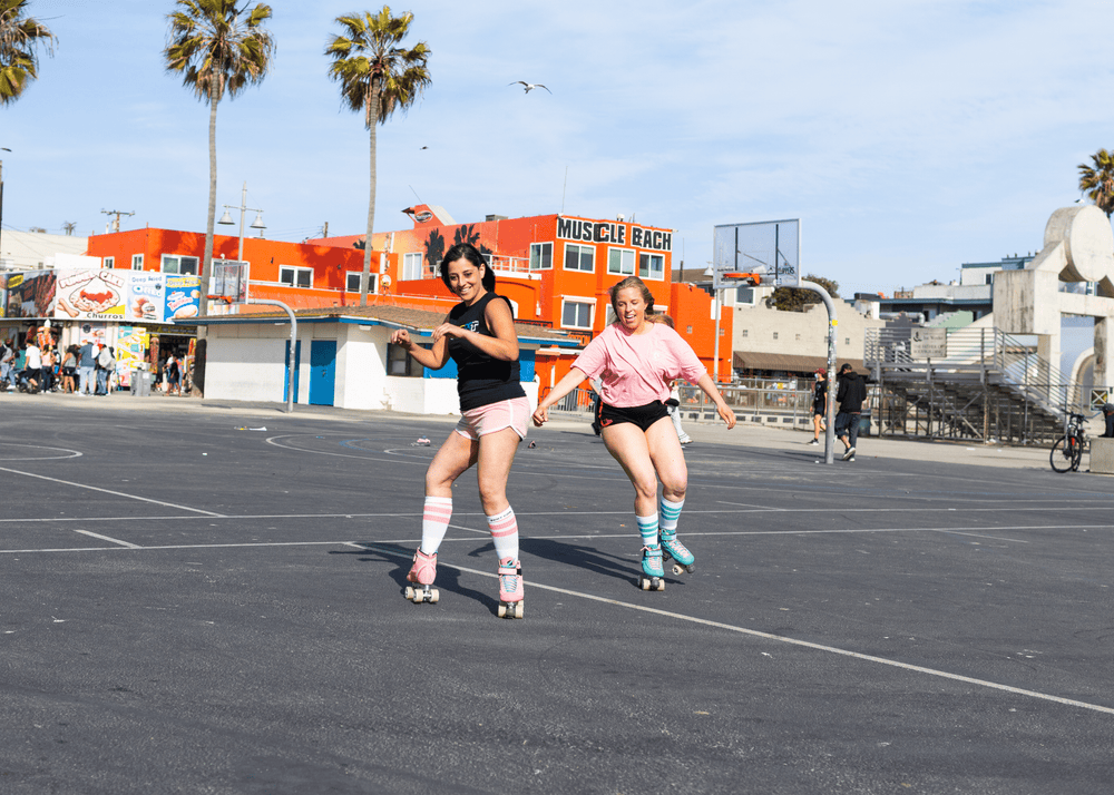 Roller Skating Tips for Beginners and Your First Practice