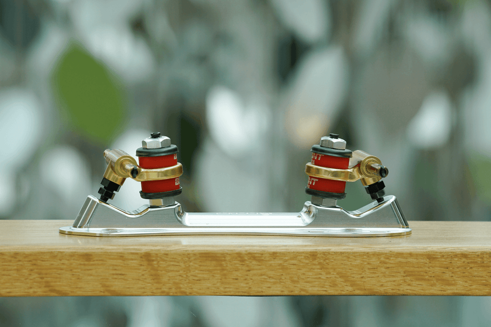 The Science Behind Roller Skate Plates: Material, Design, and Performance