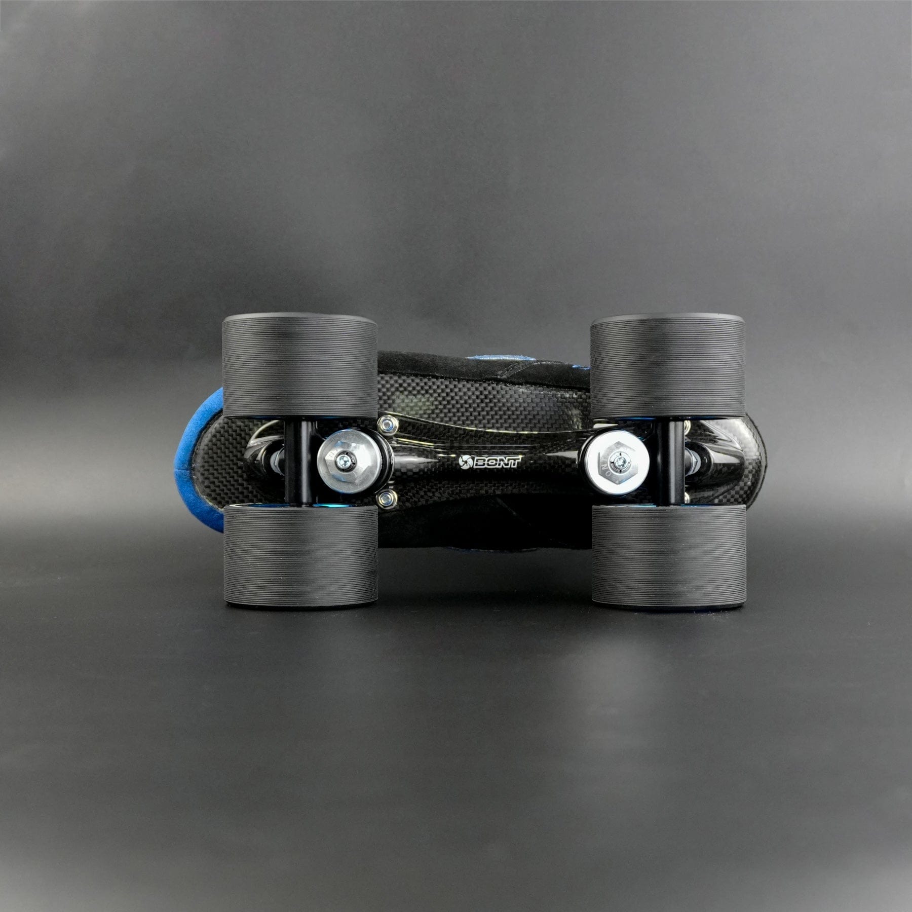 Close-up of the carbon Zeus plate and quick release axles