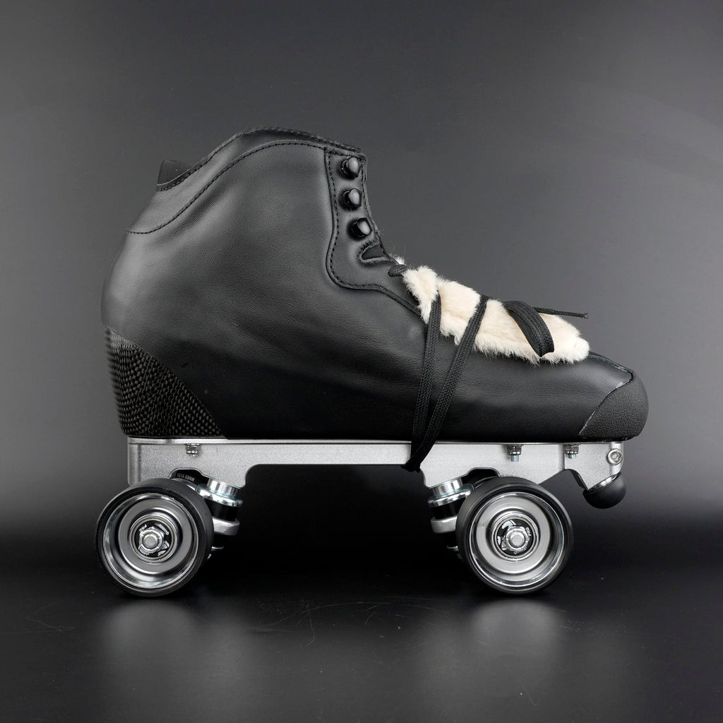 Rhythm skate setup showing lightweight boot and quad wheels